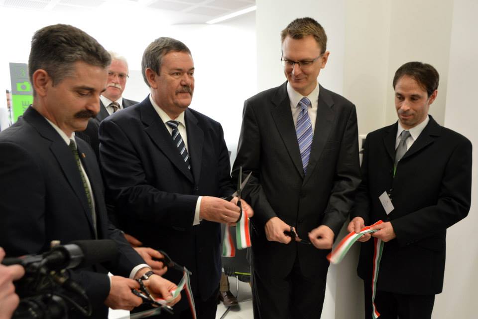 Pénteken átadásra került a martonvásári kormányablak
